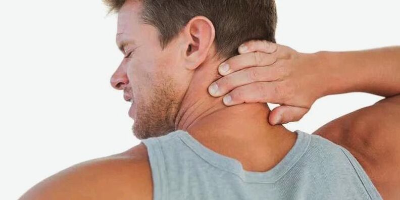 Dhimbja në qafë tregon ngjeshjen e rrënjëve nervore në rajonin e qafës së mitrës